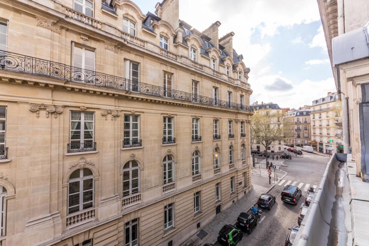 Ws Champs-elysees - Colomb * Parijs